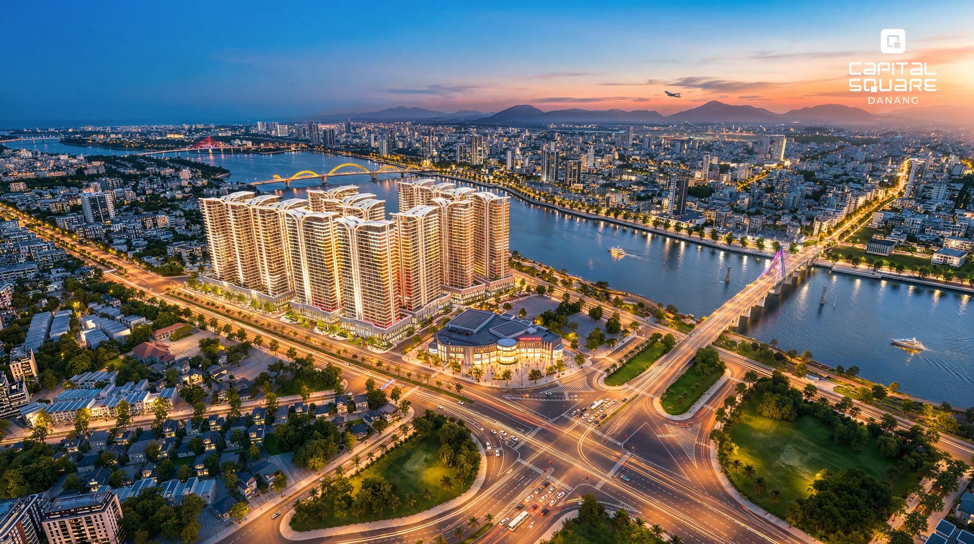 Capital Square giữa cầu Rồng và cầu sông Hàn