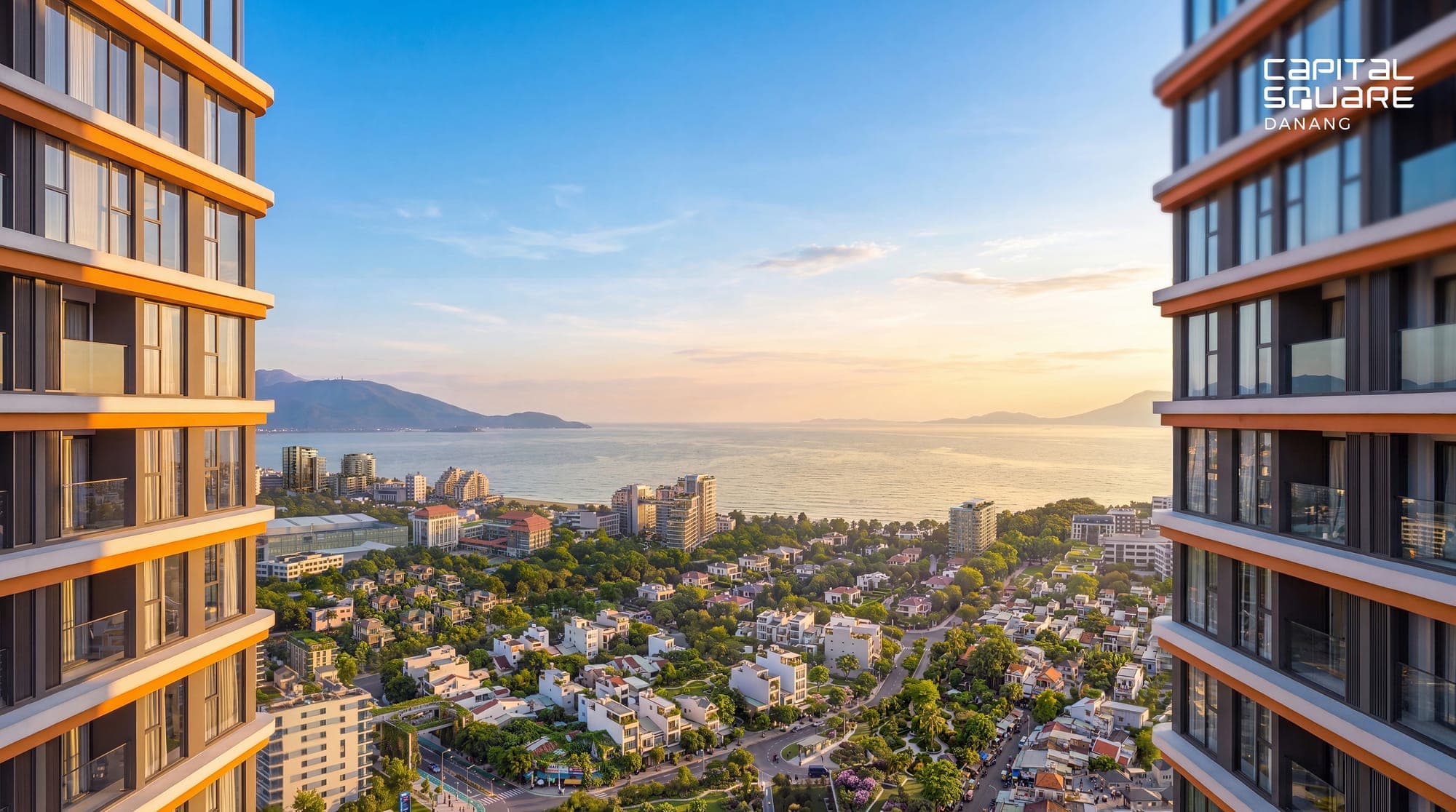 View biển và bán đảo Sơn Trà từ tòa tháp